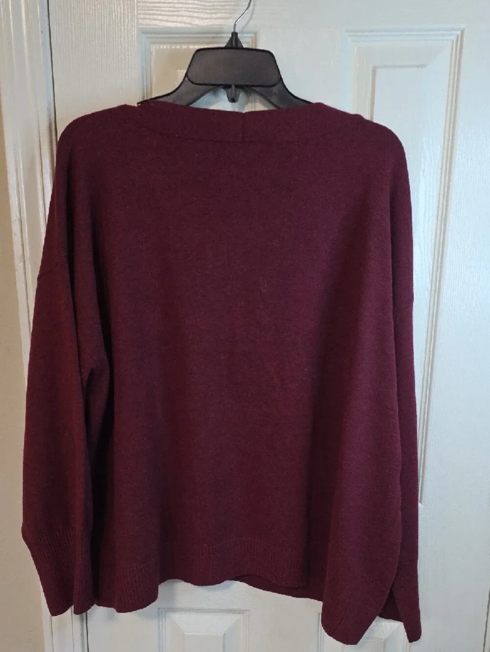 Ava & Viv Burgundy Button-Front V-Neck Cardigan